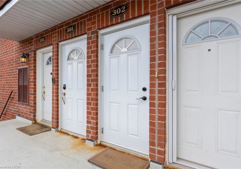 111-smits-cove-smithville-ontario-40828902