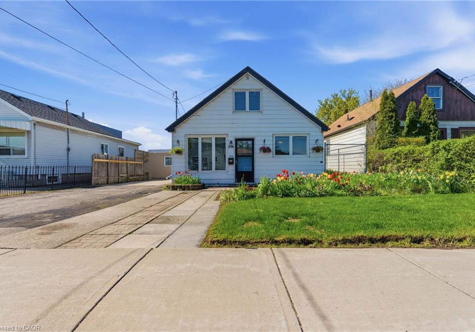 214-glow-avenue-hamilton-ontario-40828904