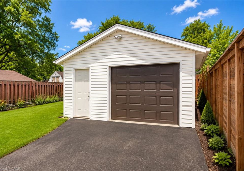 134-norfolk-avenue-cambridge-ontario-40828912