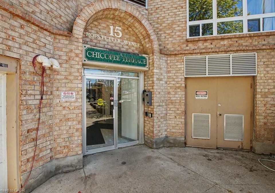 15-hofstetter-avenue-kitchener-ontario-40828917