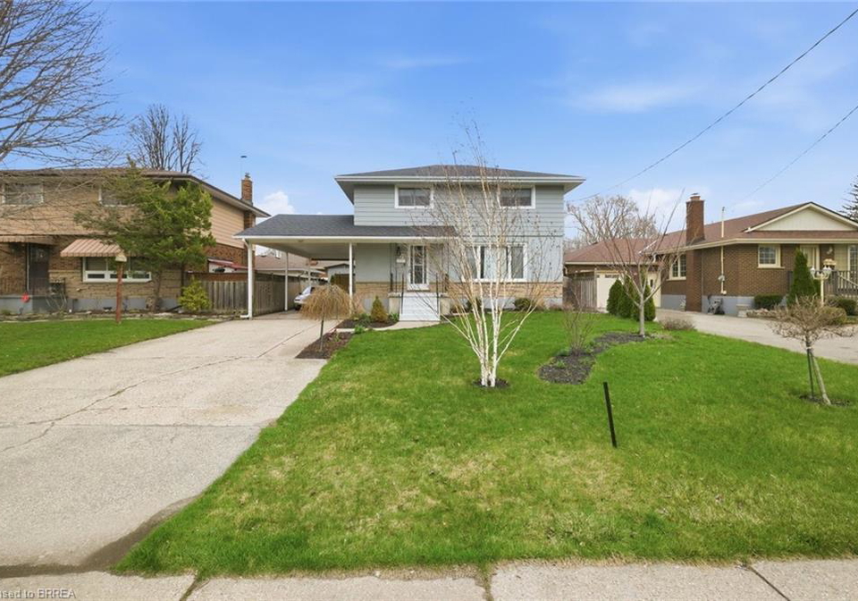 22-paris-road-brantford-ontario-40828930