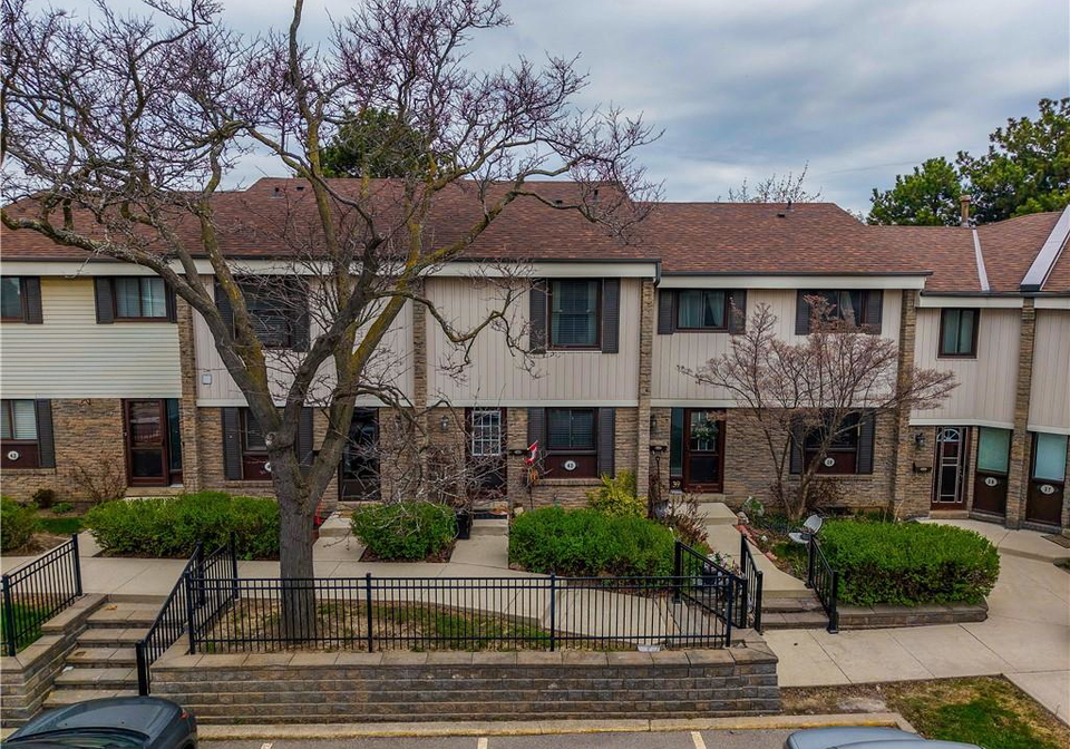 2779-gananoque-drive-mississauga-ontario-40828933