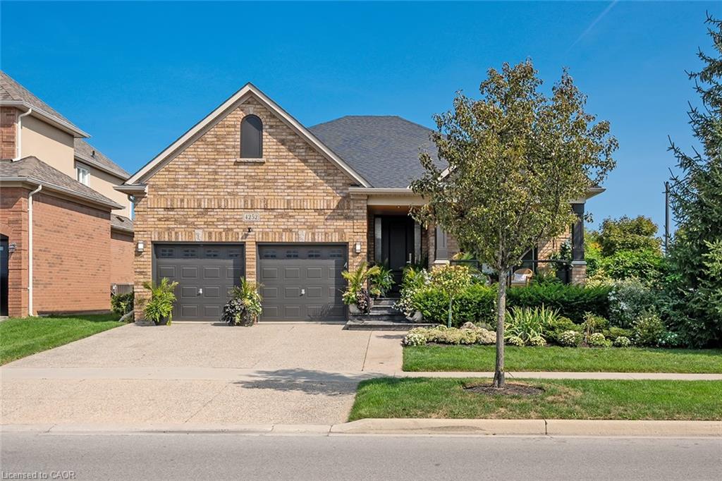 4252-sarazen-drive-burlington-ontario-40828947