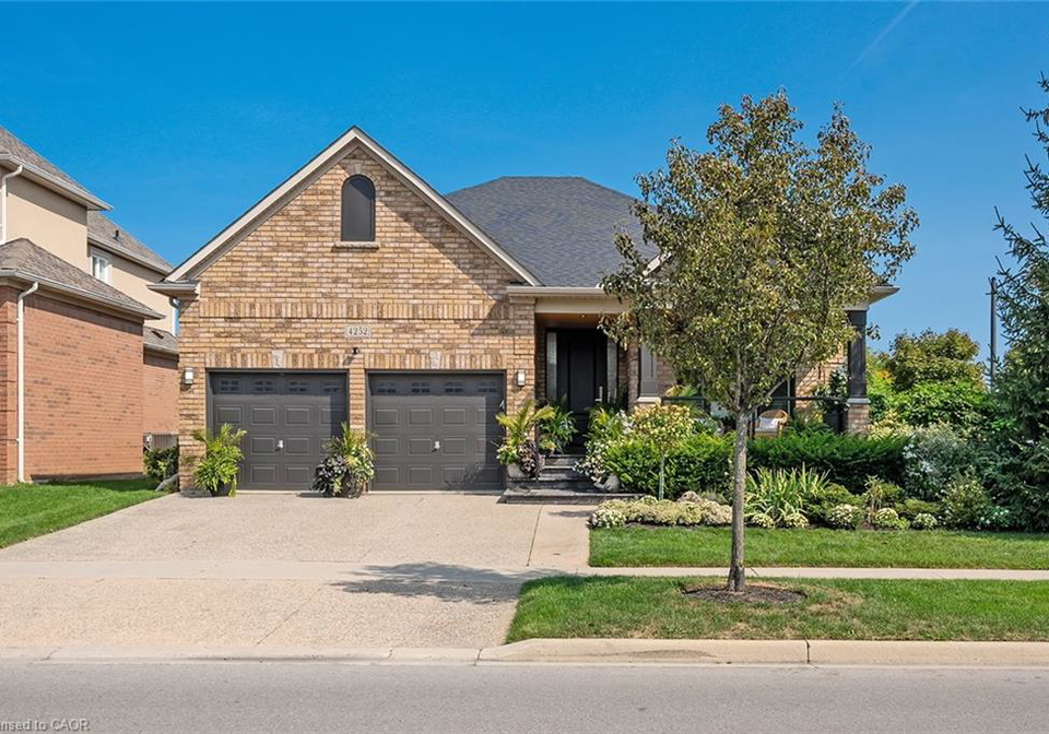 4252-sarazen-drive-burlington-ontario-40828947