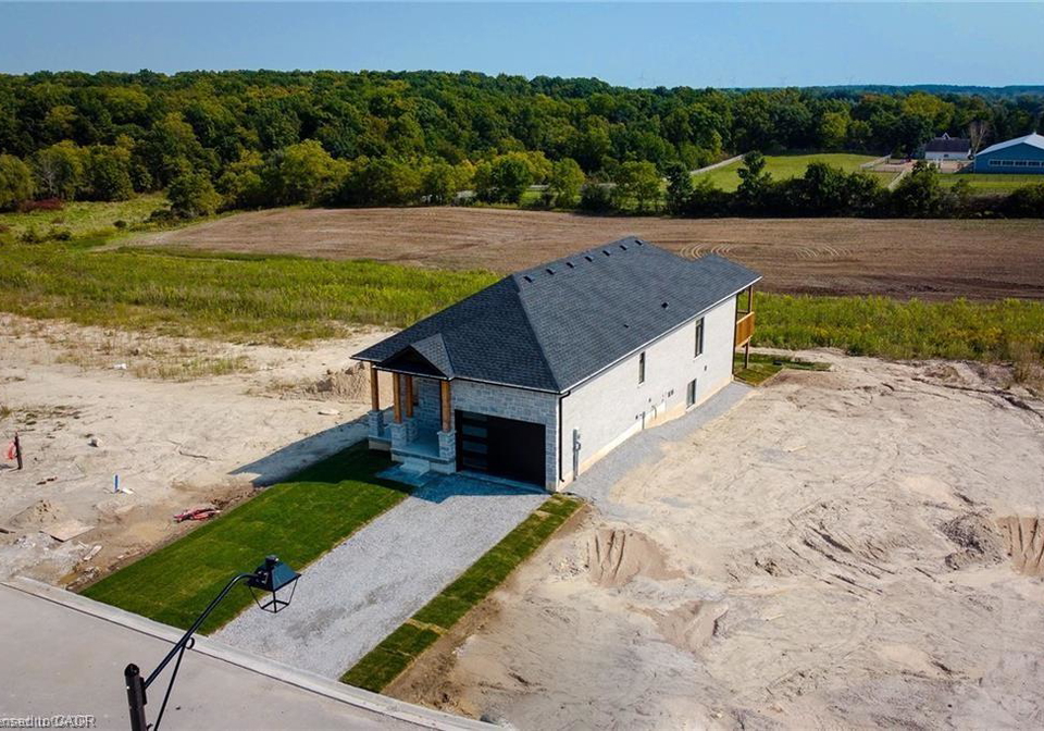 137-pike-creek-drive-cayuga-ontario-40828961