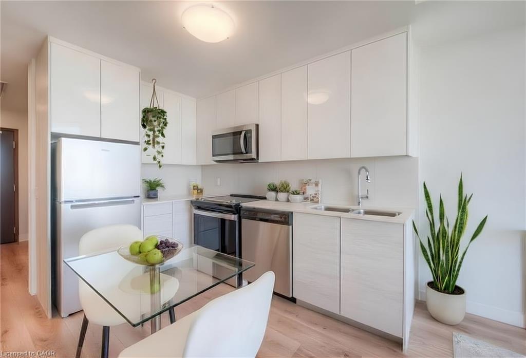60-frederick-street-kitchener-ontario-40828974