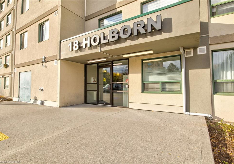 18-holborn-court-kitchener-ontario-40828984