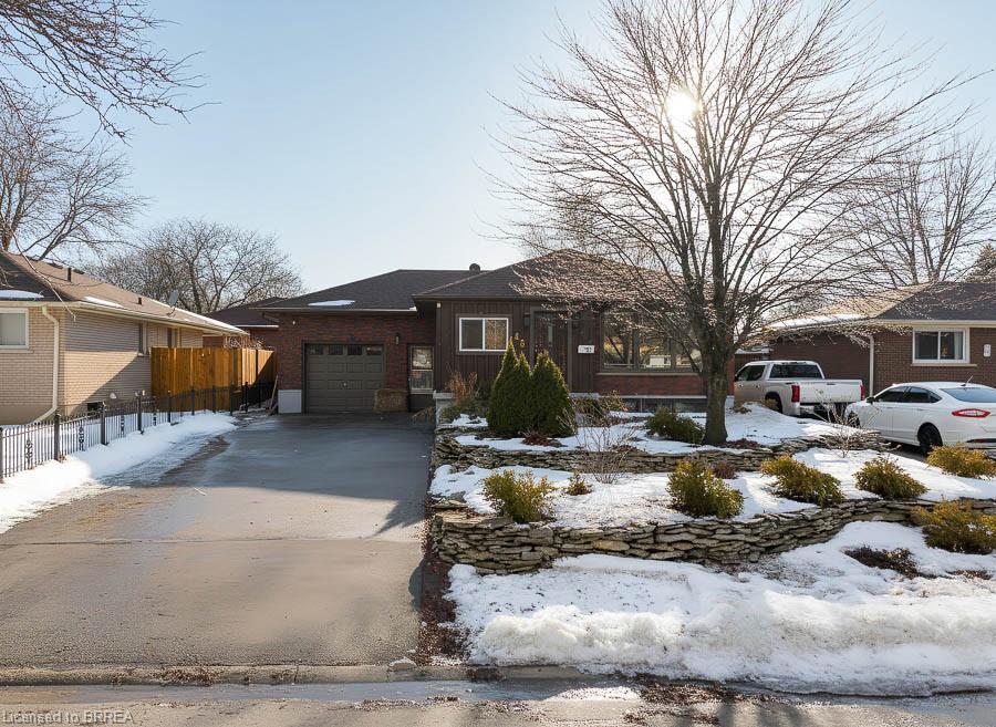 45-buckingham-street-brantford-ontario-40828996