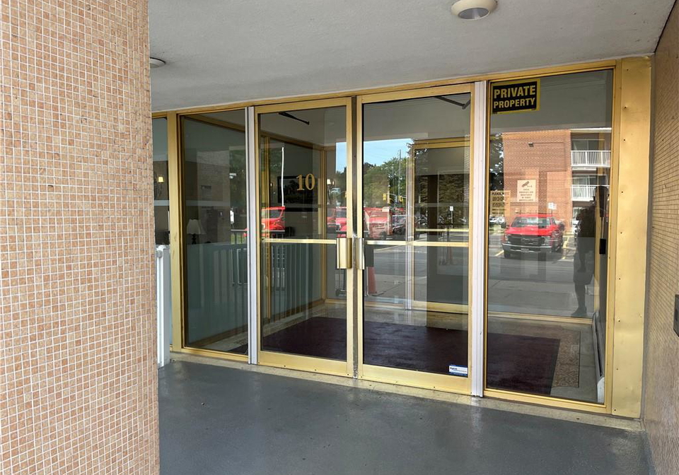 10-woodman-drive-s-hamilton-ontario-40829014