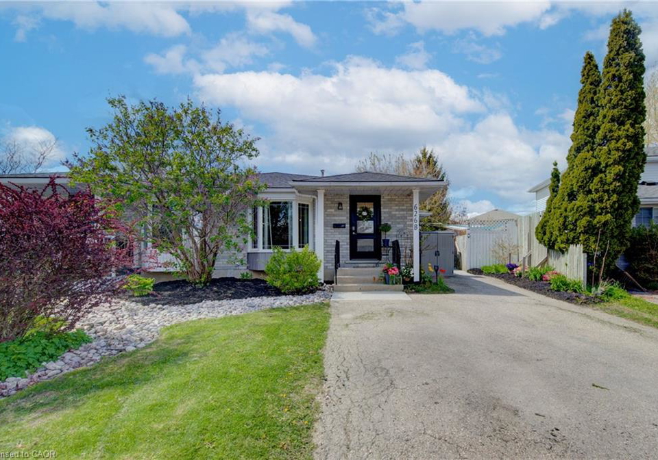 626-settlersfield-court-waterloo-ontario-40829080