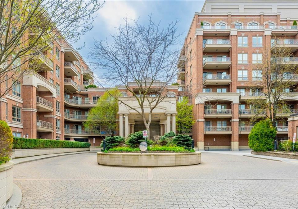 20-burkebrook-place-toronto-ontario-40829162