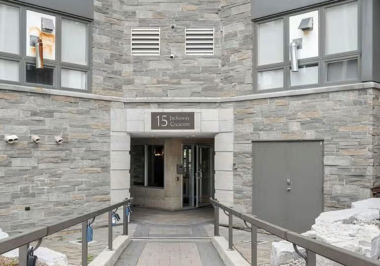 15-jacksway-crescent-london-ontario-40829203