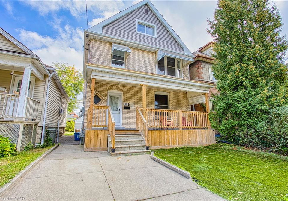 134-rosslyn-avenue-n-hamilton-ontario-40829238