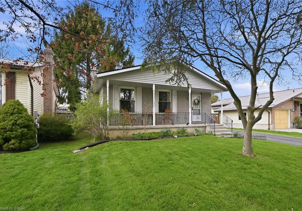 17-richardson-drive-port-dover-ontario-40829295