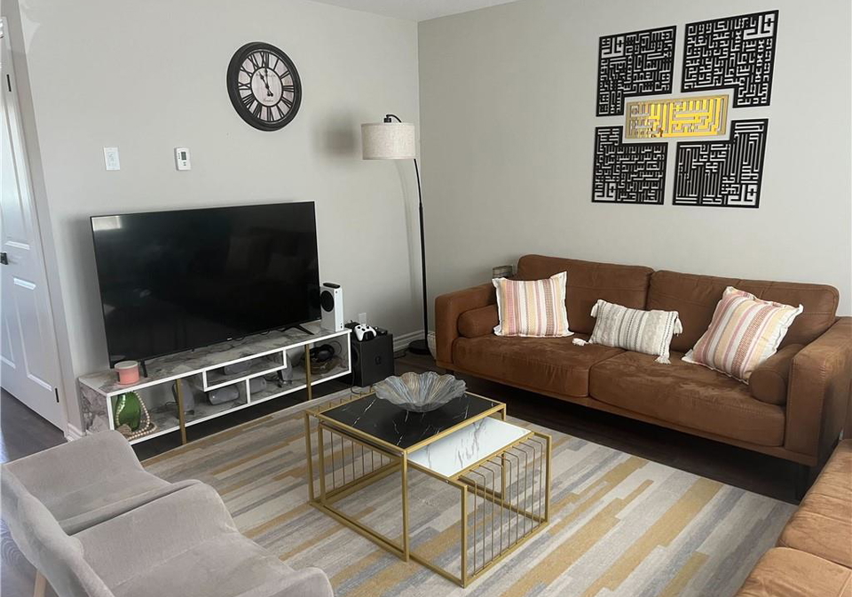 235-chapel-hill-drive-kitchener-ontario-40829298