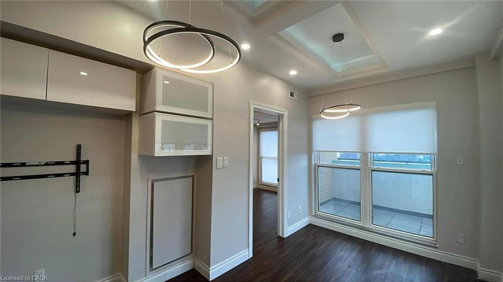 135-james-street-s-hamilton-ontario-40829323