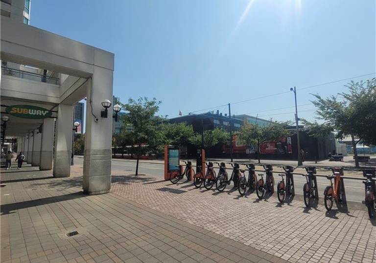 228-queens-quay-w-toronto-ontario-40829324