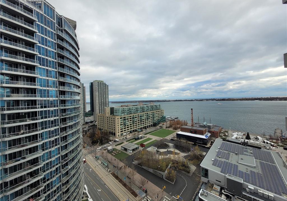 228-queens-quay-w-toronto-ontario-40829324
