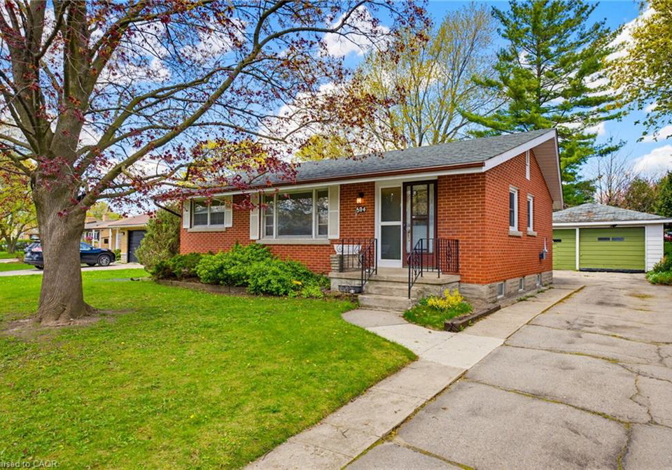 594-krug-street-kitchener-ontario-40829354