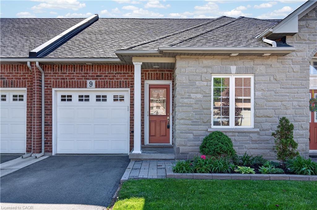 9-manitoulin-trail-glanbrook-ontario-40829358