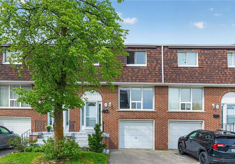 2380-bromsgrove-road-mississauga-ontario-40829377