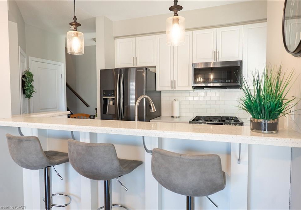 4-garlent-avenue-ancaster-ontario-40829389