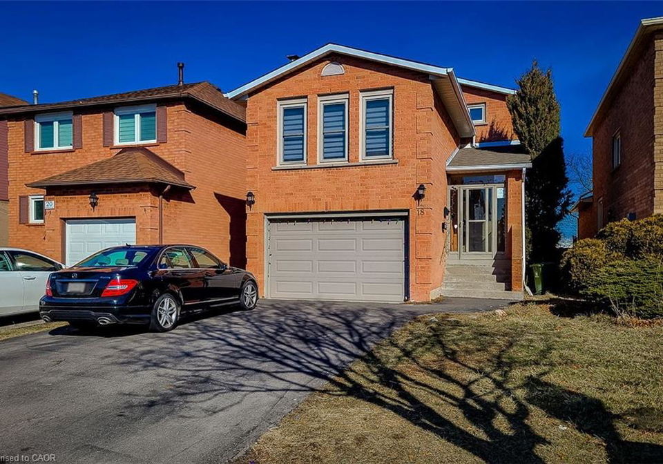 18-puritan-court-hamilton-ontario-40829452