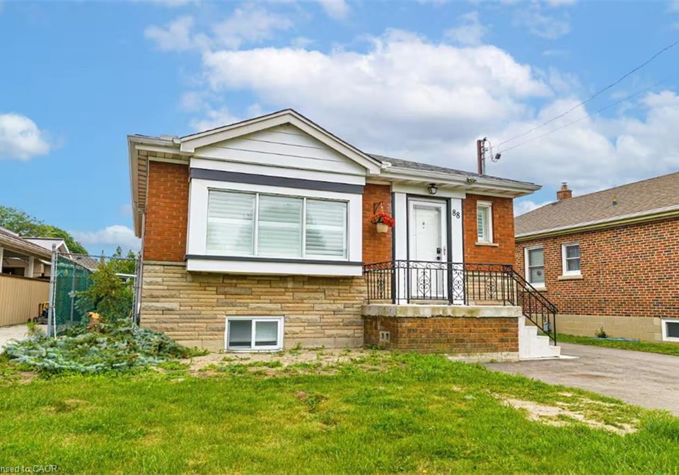 88-south-bend-road-e-unit-a-hamilton-ontario-40829467