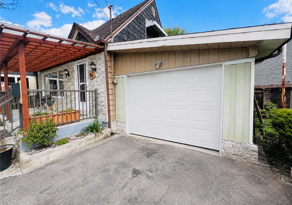 56-eastvale-place-hamilton-ontario-40829469
