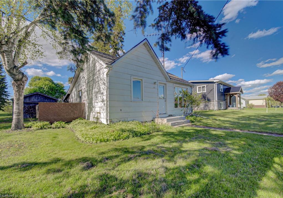 193-west-church-street-waterford-ontario-40829474