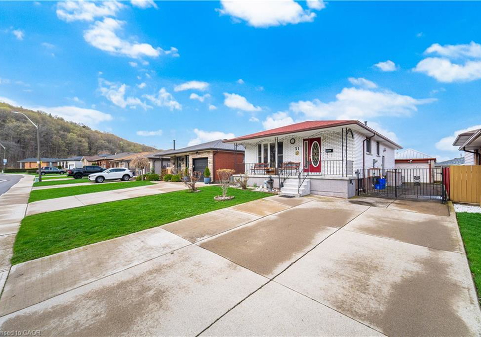 31-summercrest-drive-hamilton-ontario-40829478