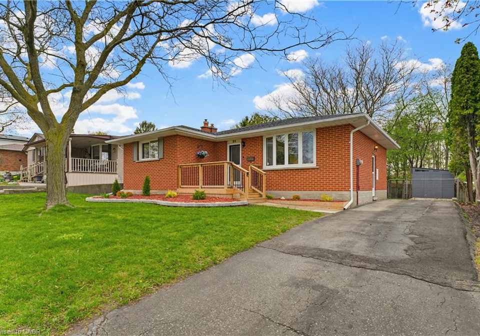 24-hillmount-street-kitchener-ontario-40829528