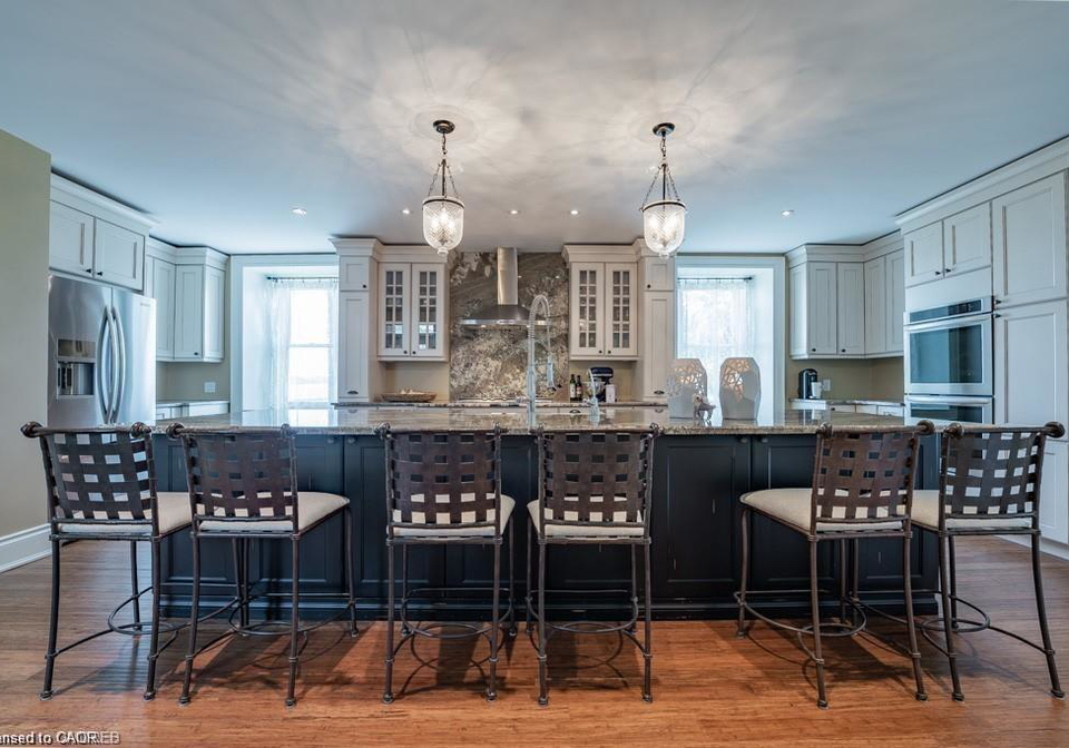 4197-walkers-line-burlington-ontario-40829580