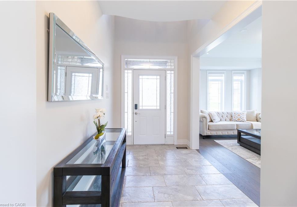 779-snowberry-court-waterloo-ontario-40829585