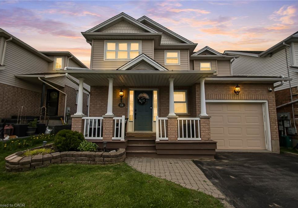 18-mountain-mint-crescent-kitchener-ontario-40829625