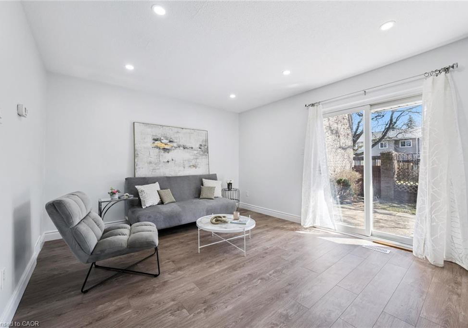 224g-harvard-place-waterloo-ontario-40829635