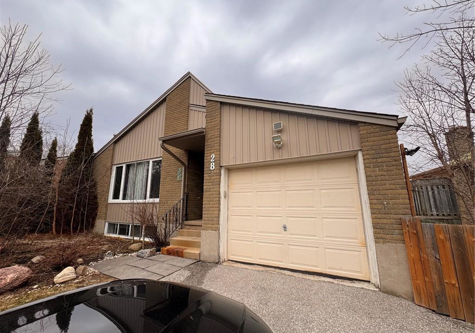 28-mulberry-lane-waterloo-ontario-40829639