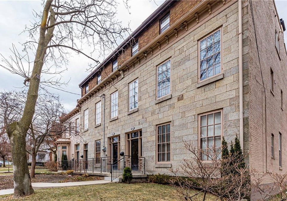 212-bay-street-s-hamilton-ontario-40829645