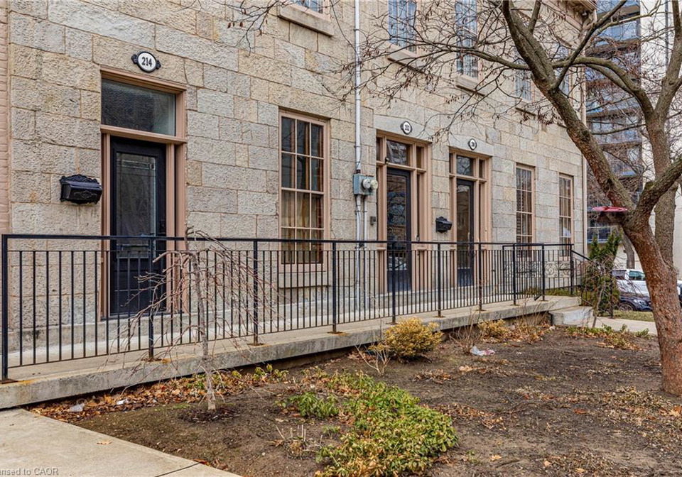 212-bay-street-s-hamilton-ontario-40829645