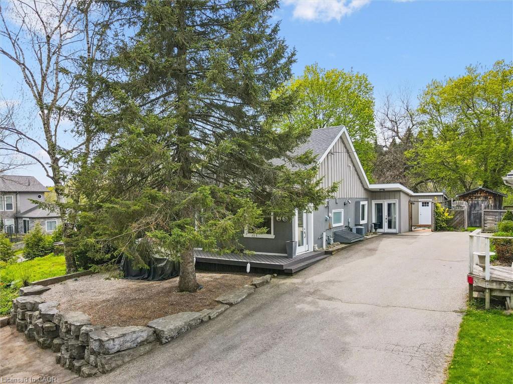 15-poplar-trail-puslinch-ontario-40829656