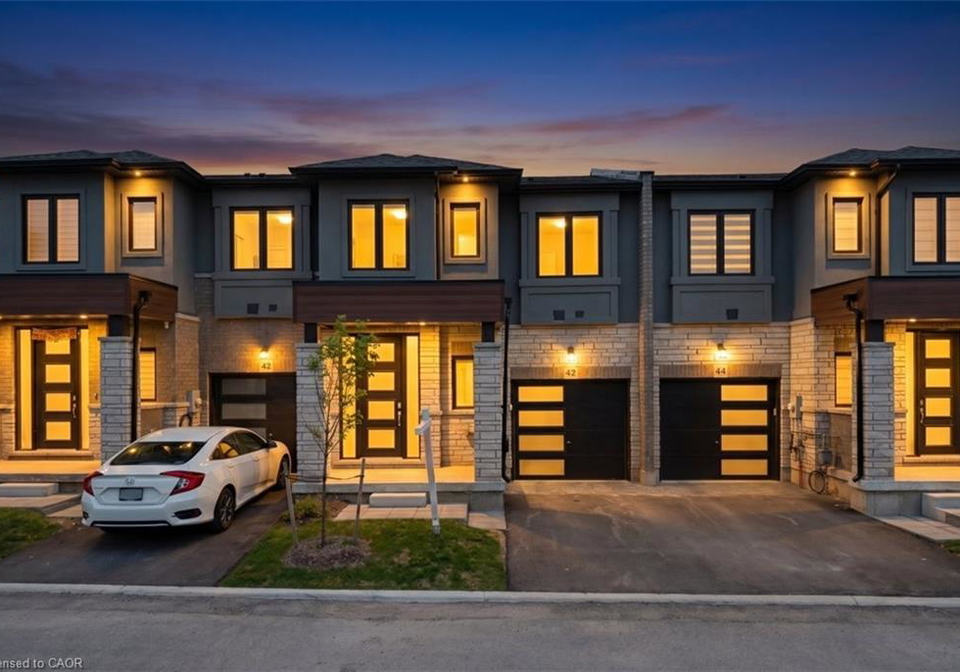 155-equestrian-way-cambridge-ontario-40829669