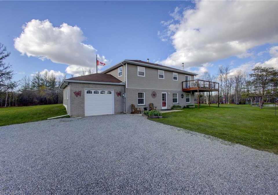 375729-6th-line-amaranth-ontario-40829699