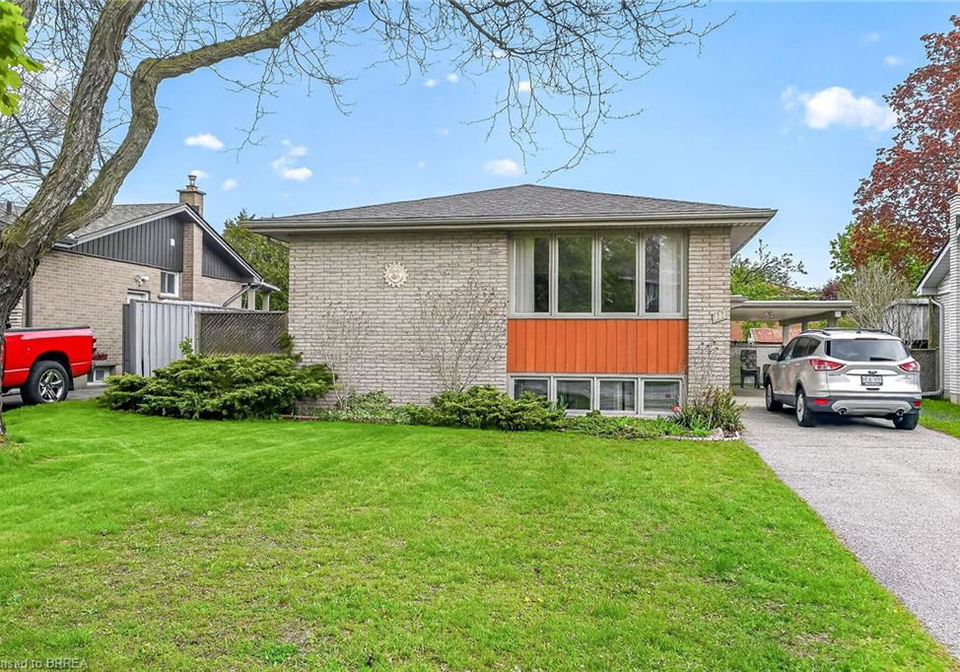 111-memorial-drive-brantford-ontario-40829734