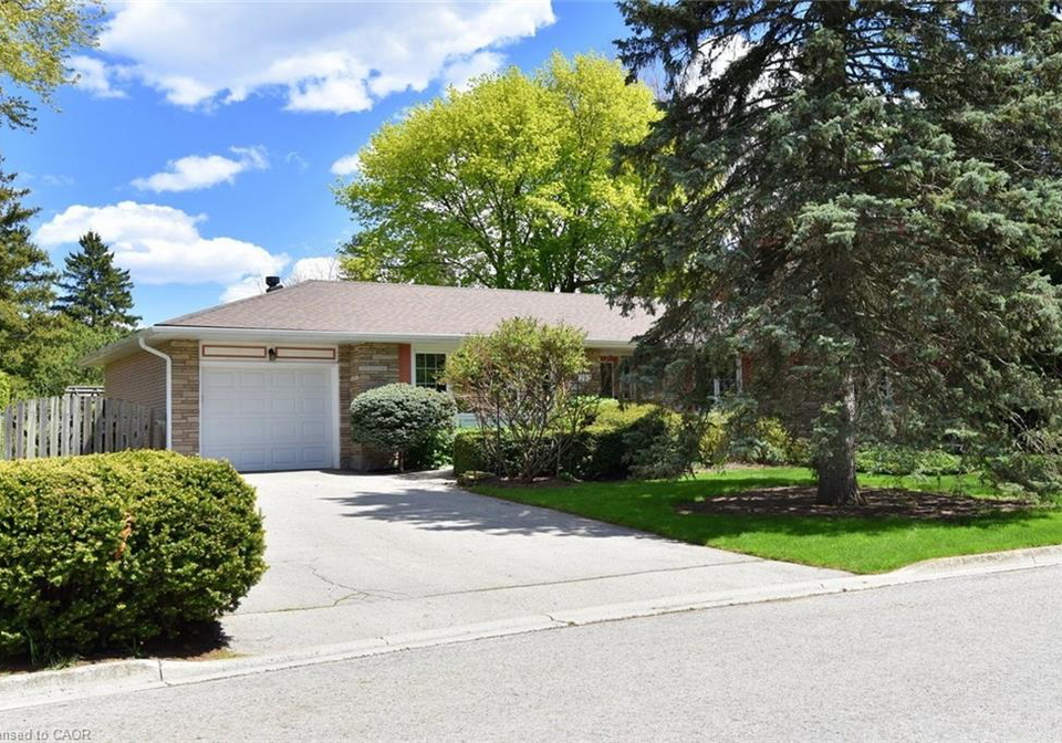 293-alma-lane-ancaster-ontario-40829766