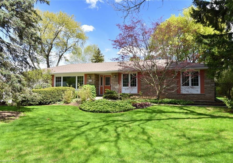 293-alma-lane-ancaster-ontario-40829766