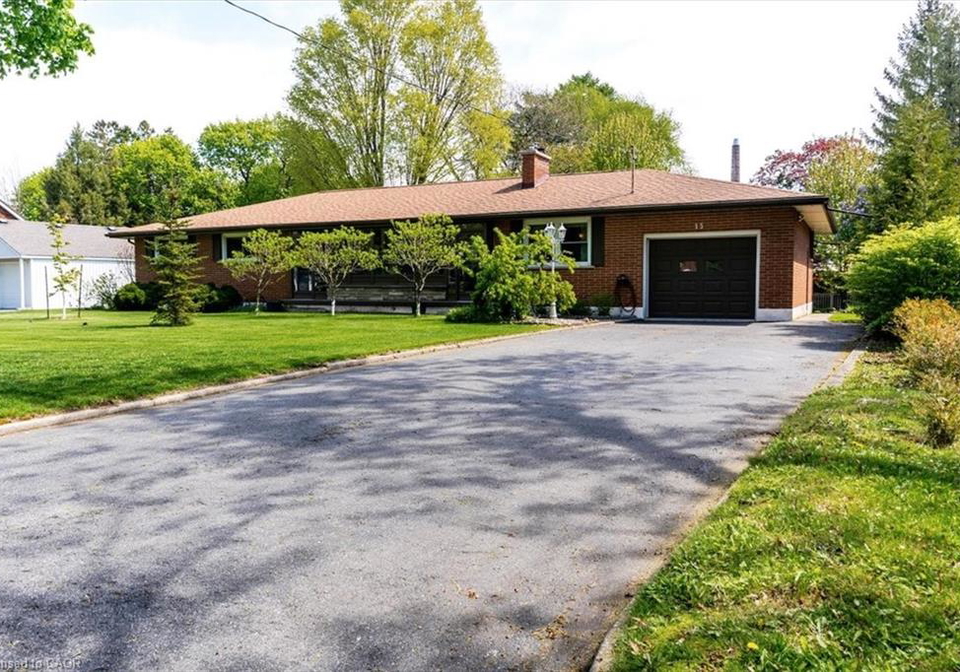 13-payne-avenue-simcoe-ontario-40829769