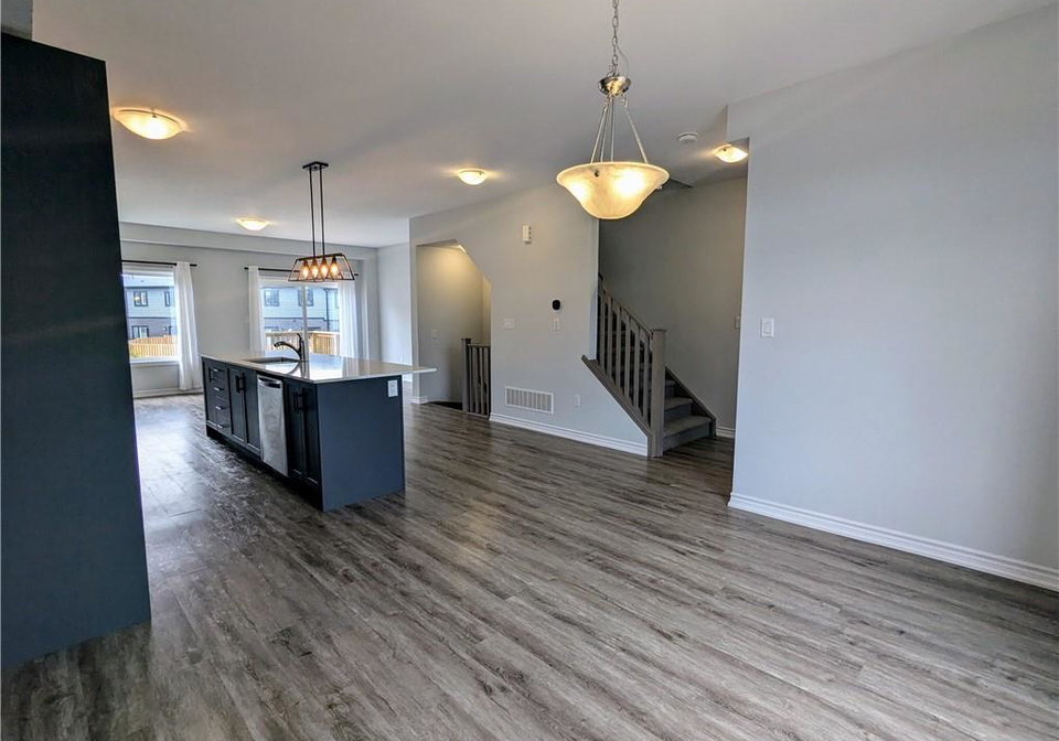 54-cadwell-lane-hamilton-ontario-40829790