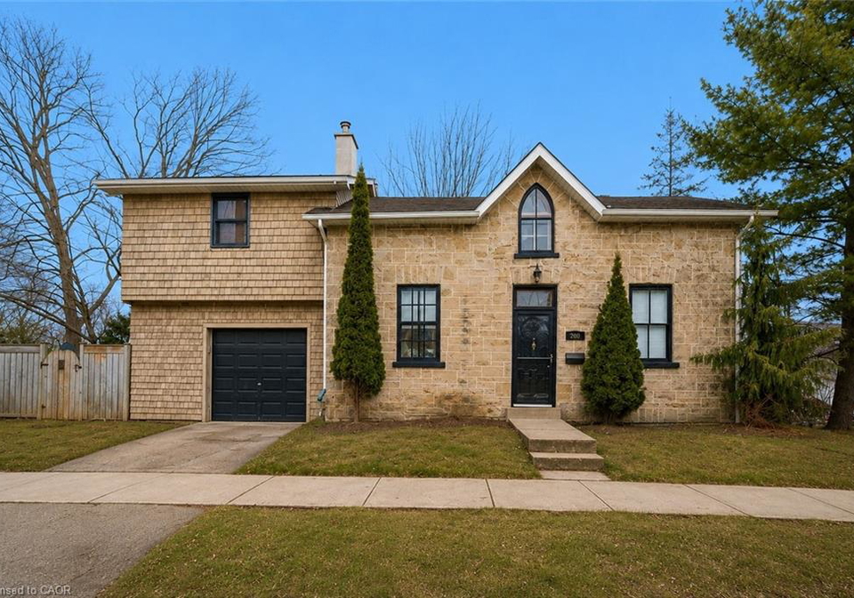 200-st-george-street-e-fergus-ontario-40829807