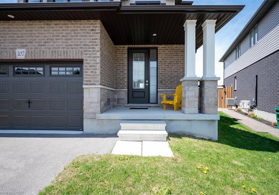 107-snyder-avenue-elmira-ontario-40829810
