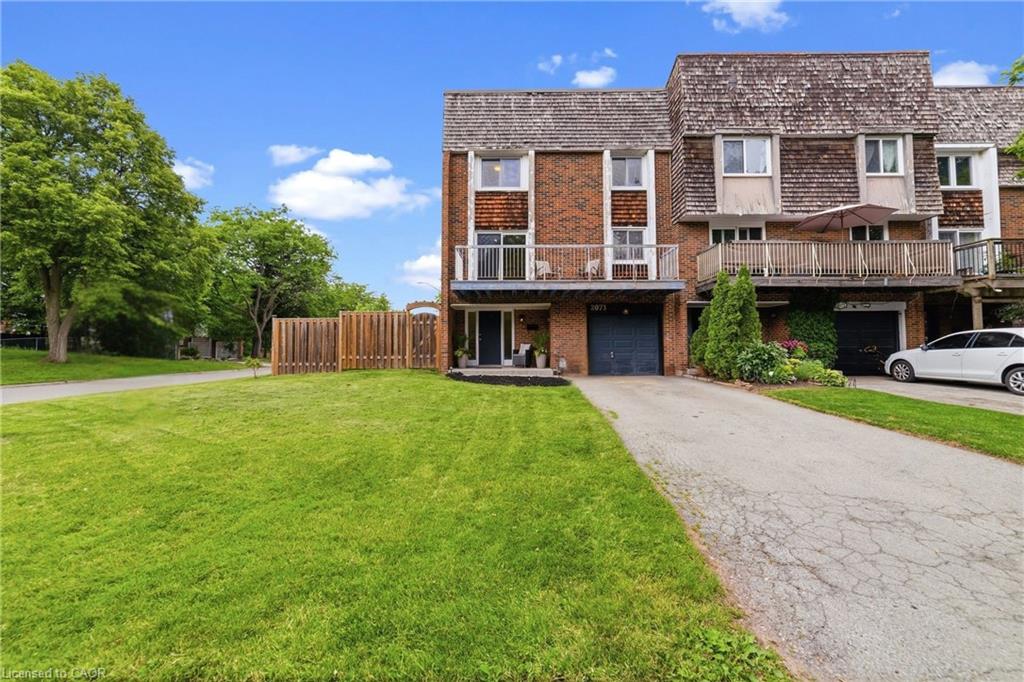 2073-worthington-drive-oakville-ontario-40829819